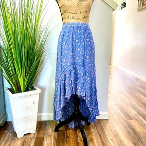 AEO high/low maxi skirt w floral print